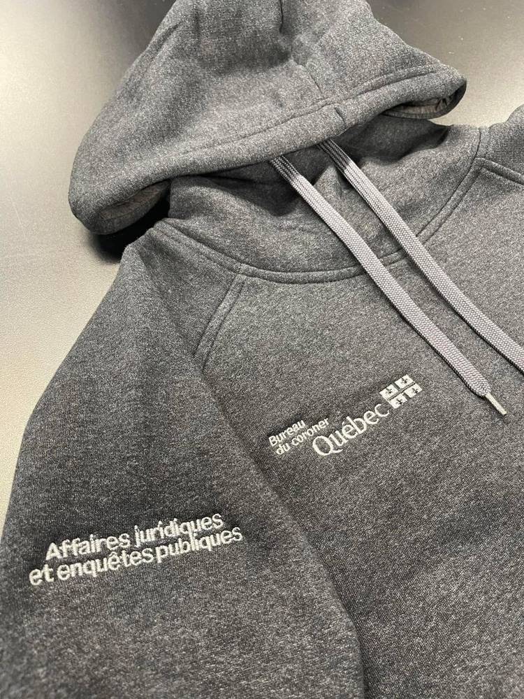 Hoodie brodé pour le Bureau du coroner du Québec